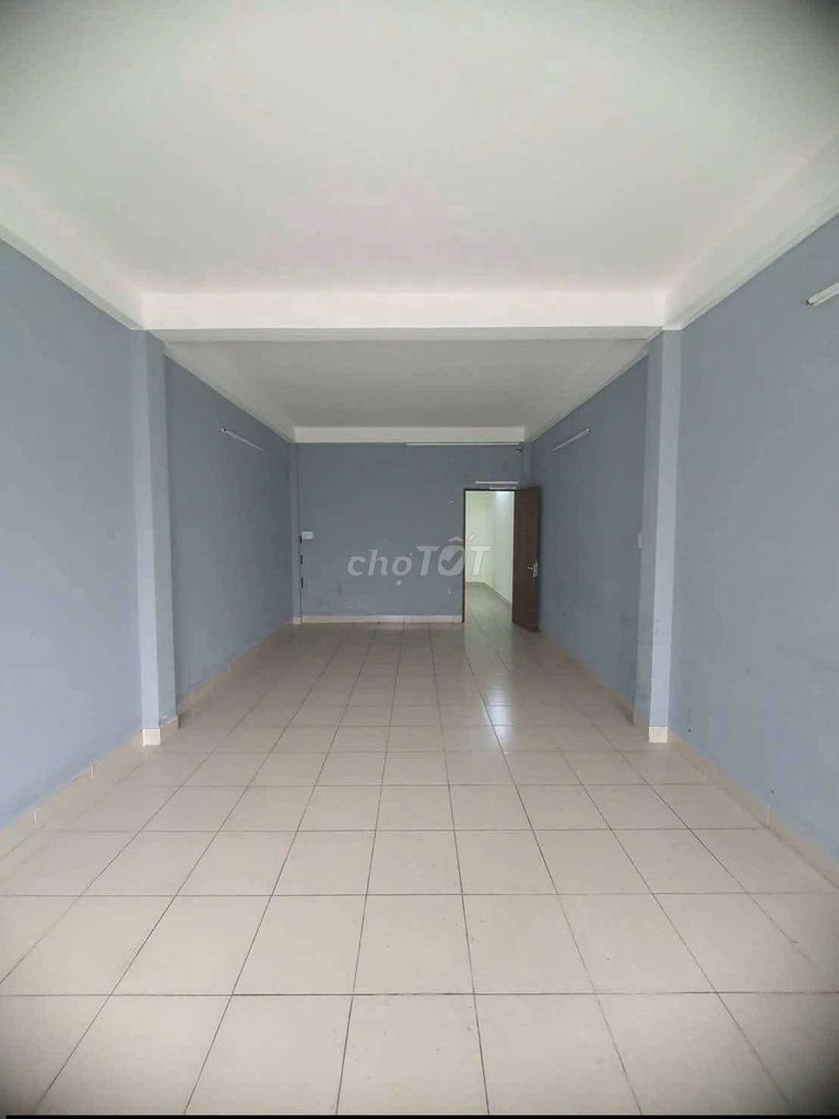 Good price! A Lạc Long Quân bank just 22 million.