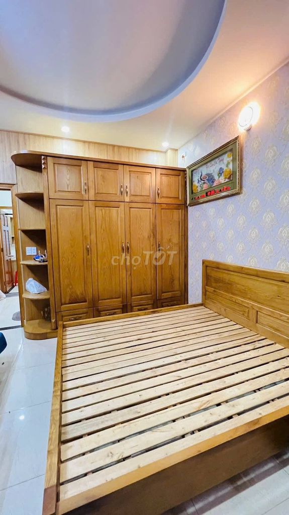 Rent a three-story Tân Chánh Hiệp 3-3-7 p. Tân Chánh Hiệp District 12