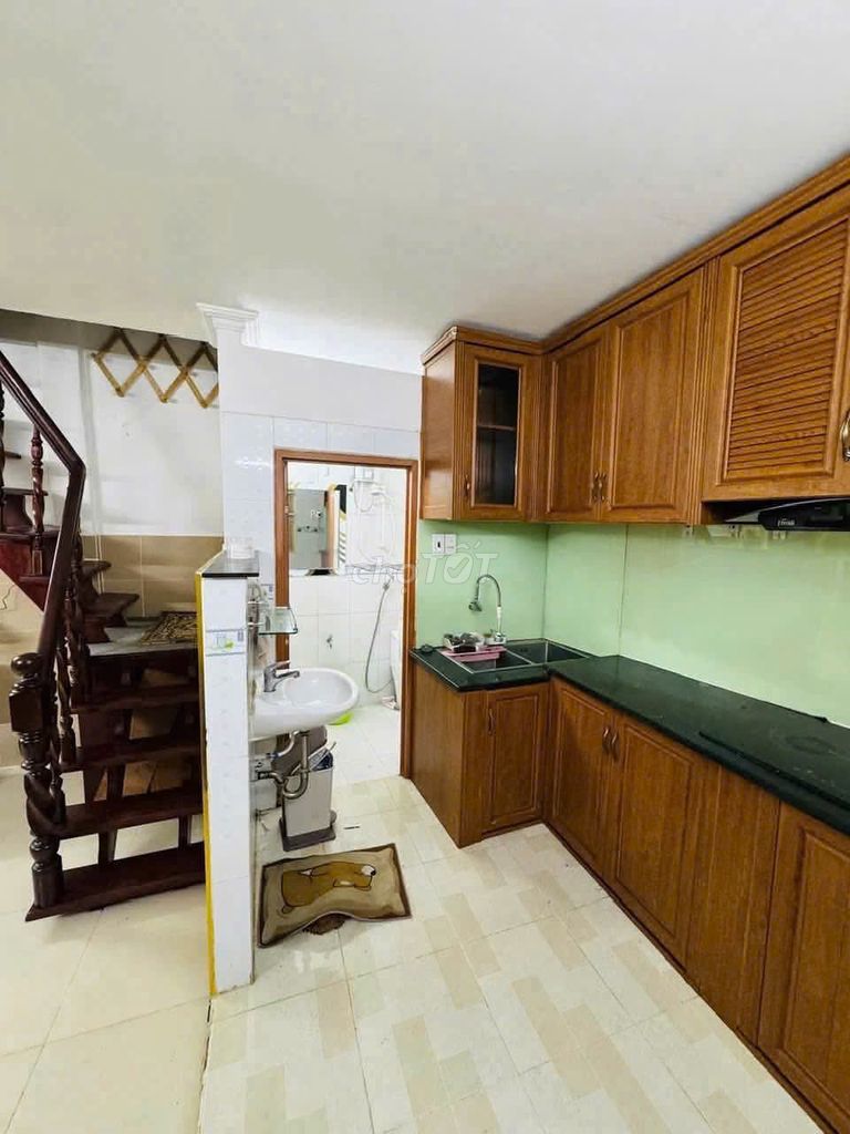 Rent the original two Bình Thạnh bedrooms, full interior, right in.