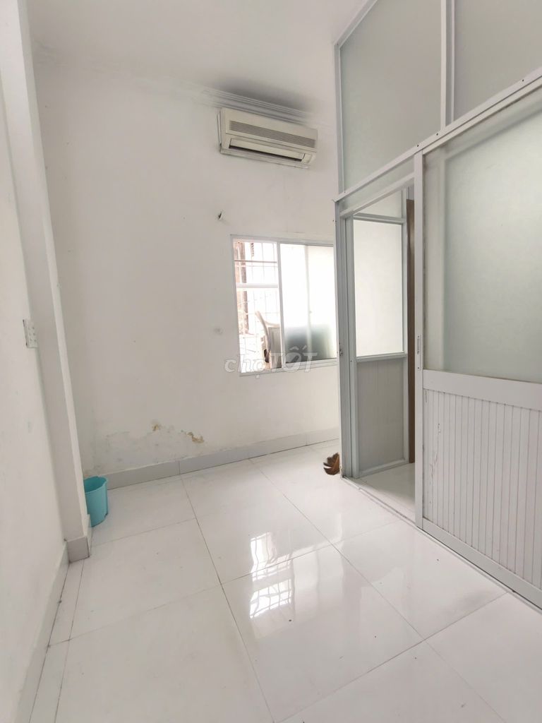 3rd floor 3th floor 3 bedroom 3 air air conditioning