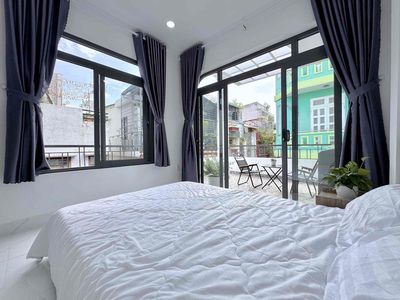apartment 1 . 51 M2 garden balcony full interior bordering District 1
