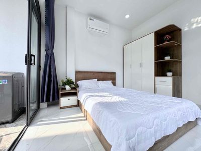apartment 1 . 51 M2 garden balcony full interior bordering District 1