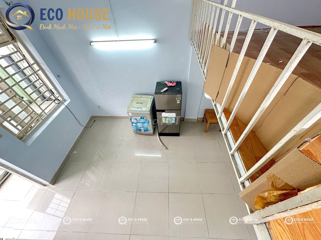 The balcony room has a new washing machine 100 percent new.