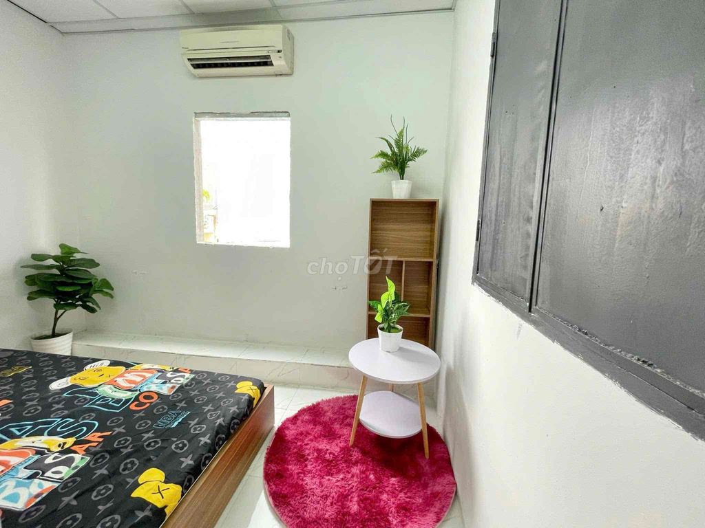 Two bedrooms. One bathroom. 55 meters.