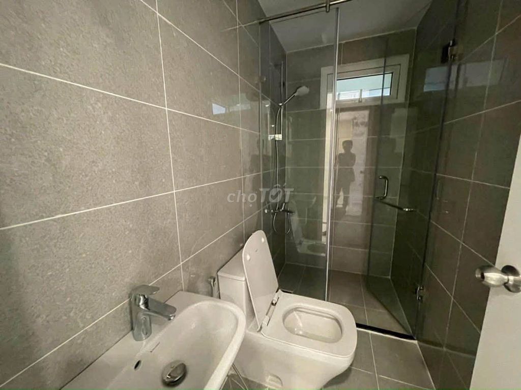 Rent Chung cư Phúc Yên, Tân Bình 3 bedrooms, Ko nội 84 meters 2 for 8 million a month.