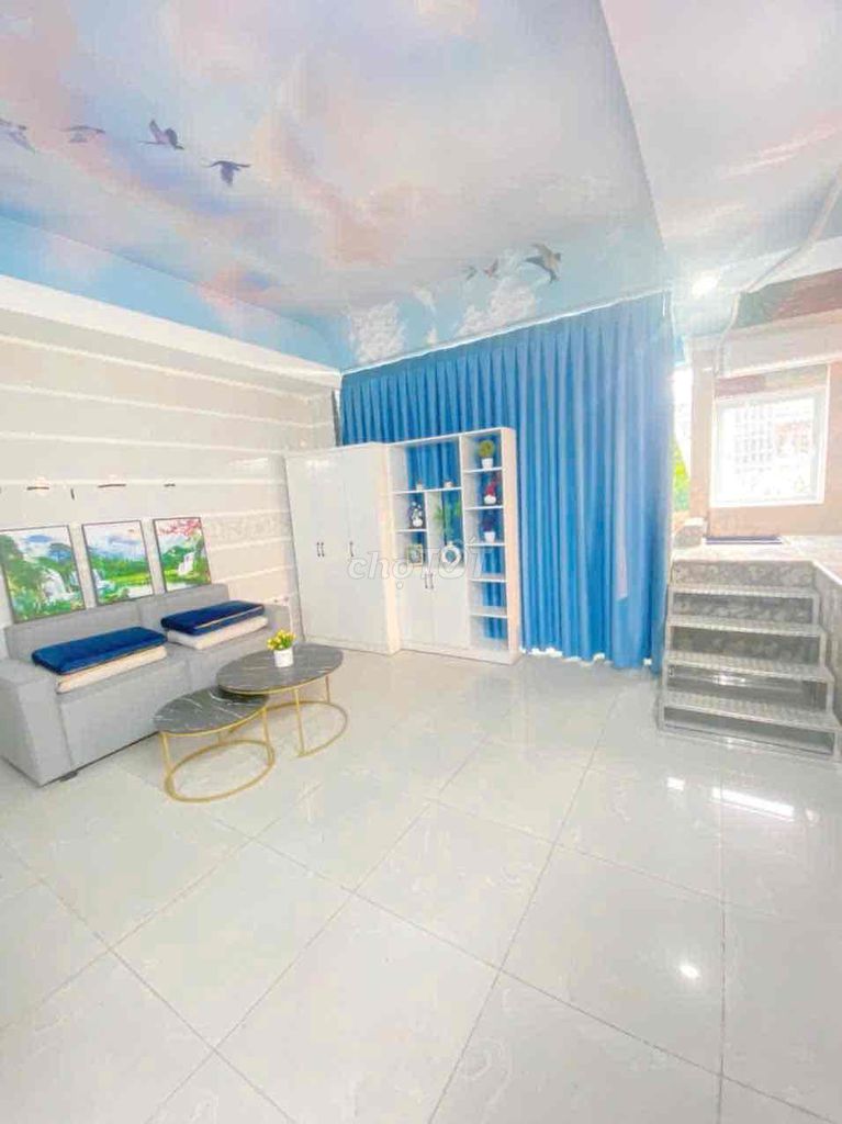 Room two service. One bedroom, pool in the room.