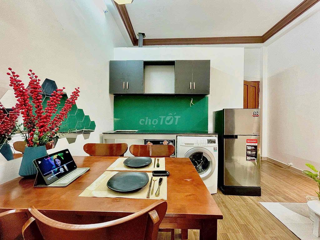 Two bedrooms. One bathroom. 55 meters. 10th floor.
