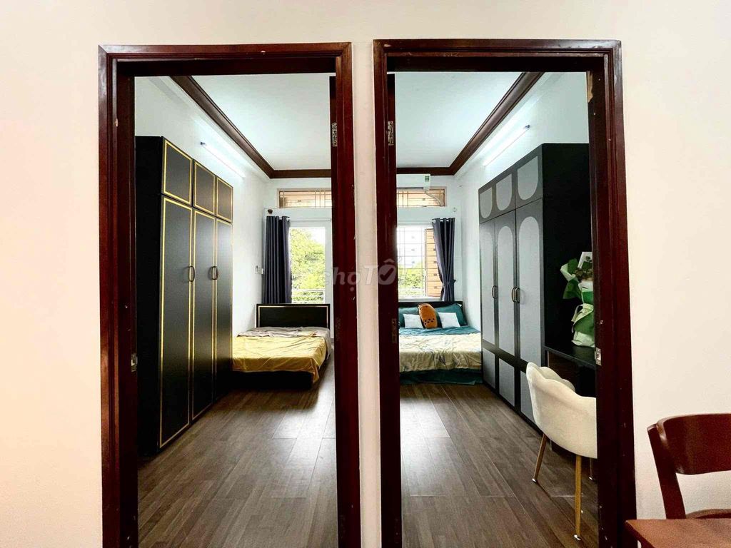 Two bedrooms. One bathroom. 55 meters. 10th floor.