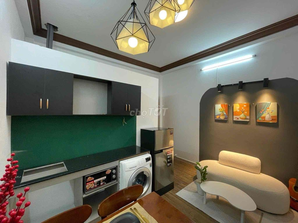Two bedrooms. One bathroom. 55 meters. 10th floor.