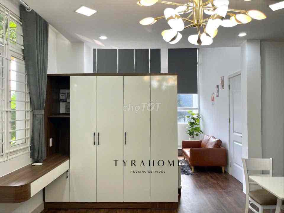 apartment one Trường Sa bordering District 3-- Full interior, private space.