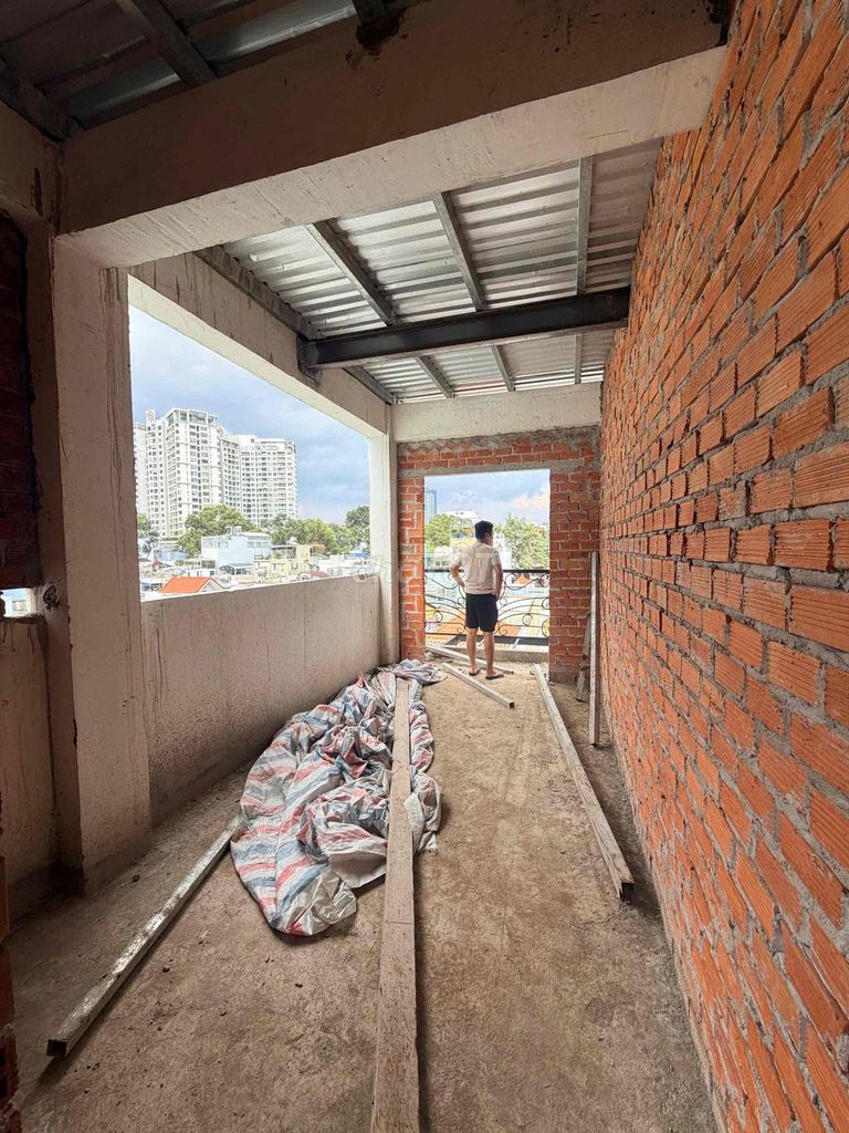 Rent Nguyễn Trãi, big market-- 2 bedrooms full of furniture,