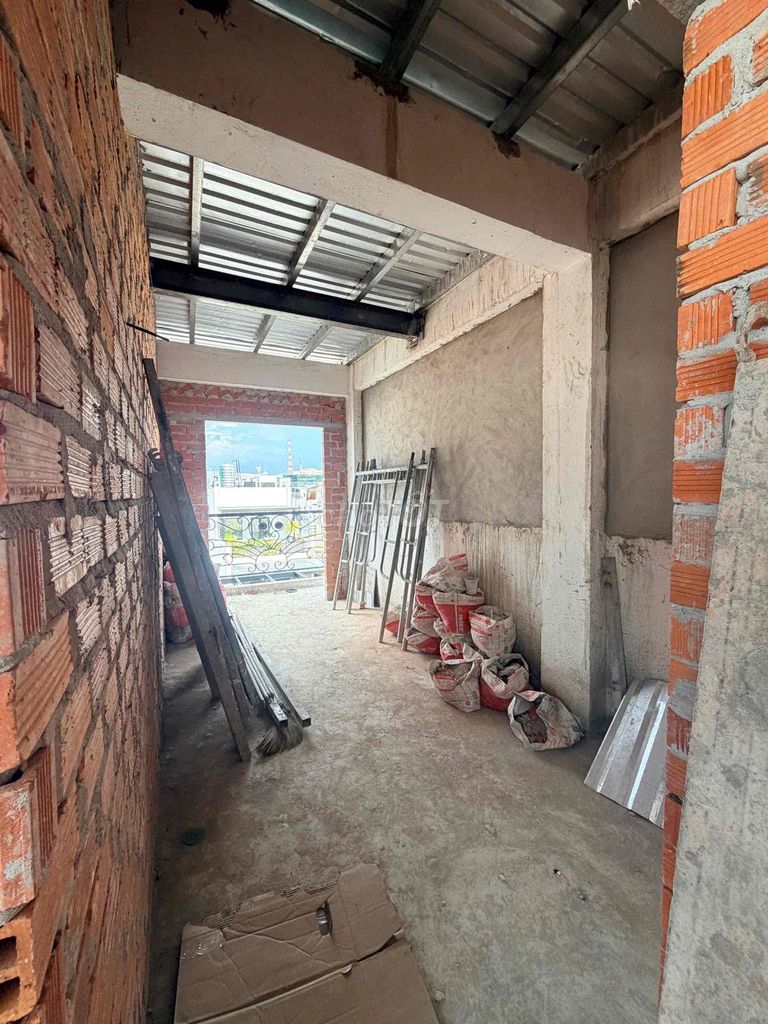 Rent Nguyễn Trãi, big market-- 2 bedrooms full of furniture,
