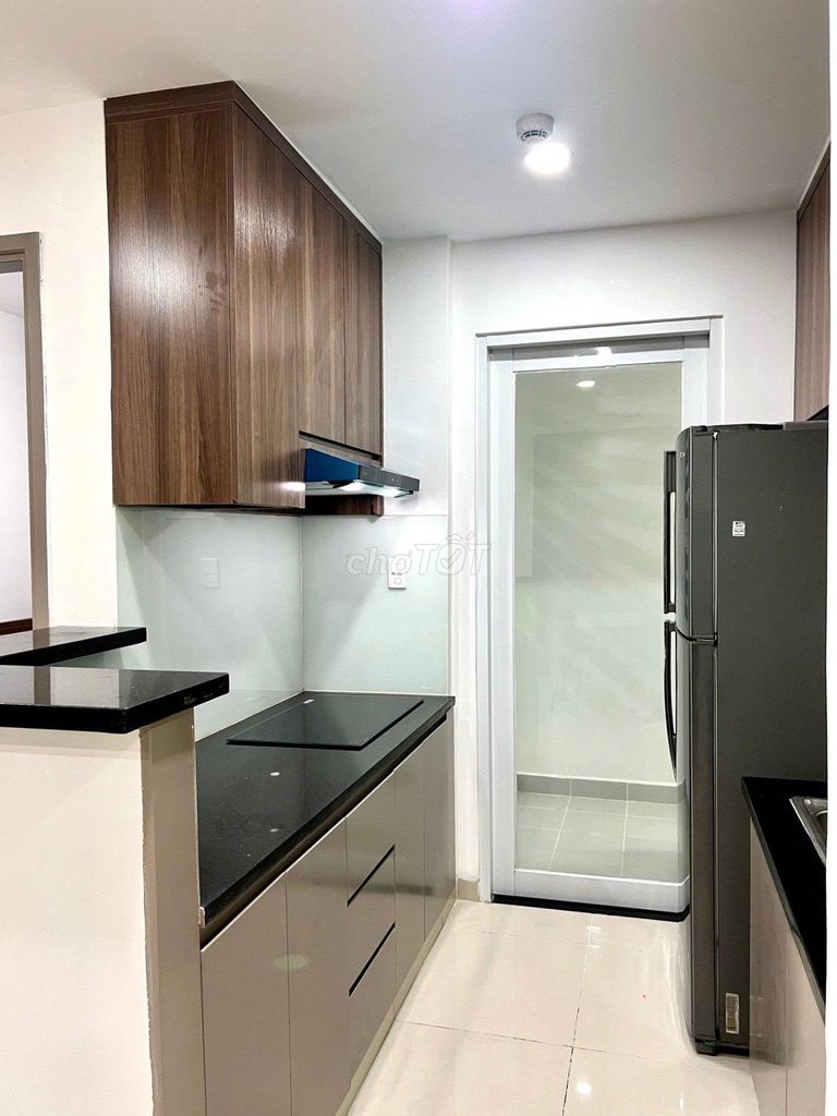 Rent The Manor 2-Nguyễn Hữu Cảnh apartment 2 p sleeps, ntc at 17 million a month