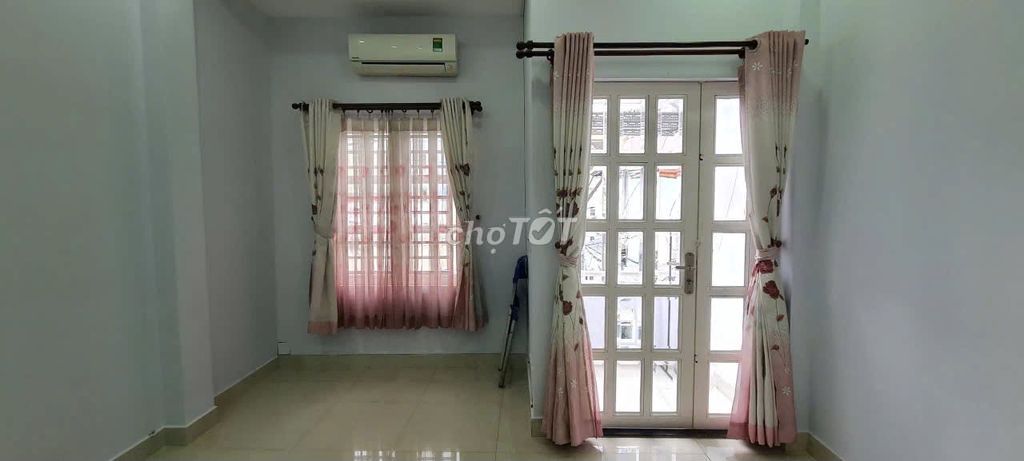 Rent the original building 48 meters, car alley 22 Bình Thạnh.
