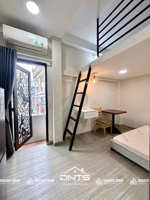 Rent student room 4 cmt8, District 3, balcony, Private M Jat