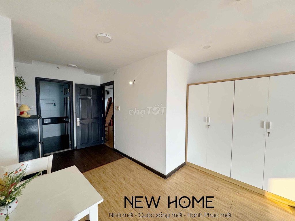 The elevator studio is 100 percent worth of real estate.