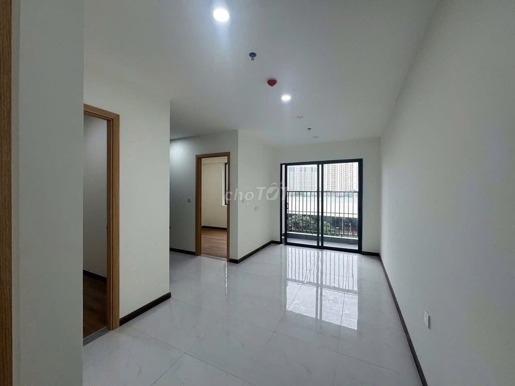 High-level Picity apartment. Tx13. 12th. 60 meters 2 bedrooms. At 7.5 million.