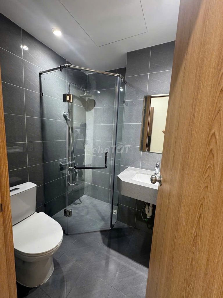 High-level Picity apartment. Tx13. 12th. 60 meters 2 bedrooms. At 7.5 million.