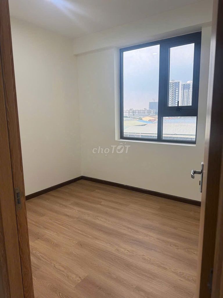 High-level Picity apartment. Tx13. 12th. 60 meters 2 bedrooms. At 7.5 million.