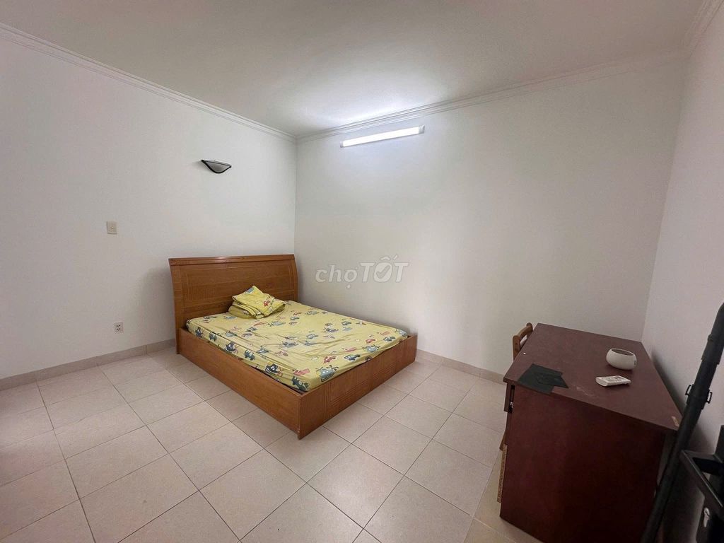 Rent a 3 p/c Carillon 2 Tân Phú apartment for 10 million a month.