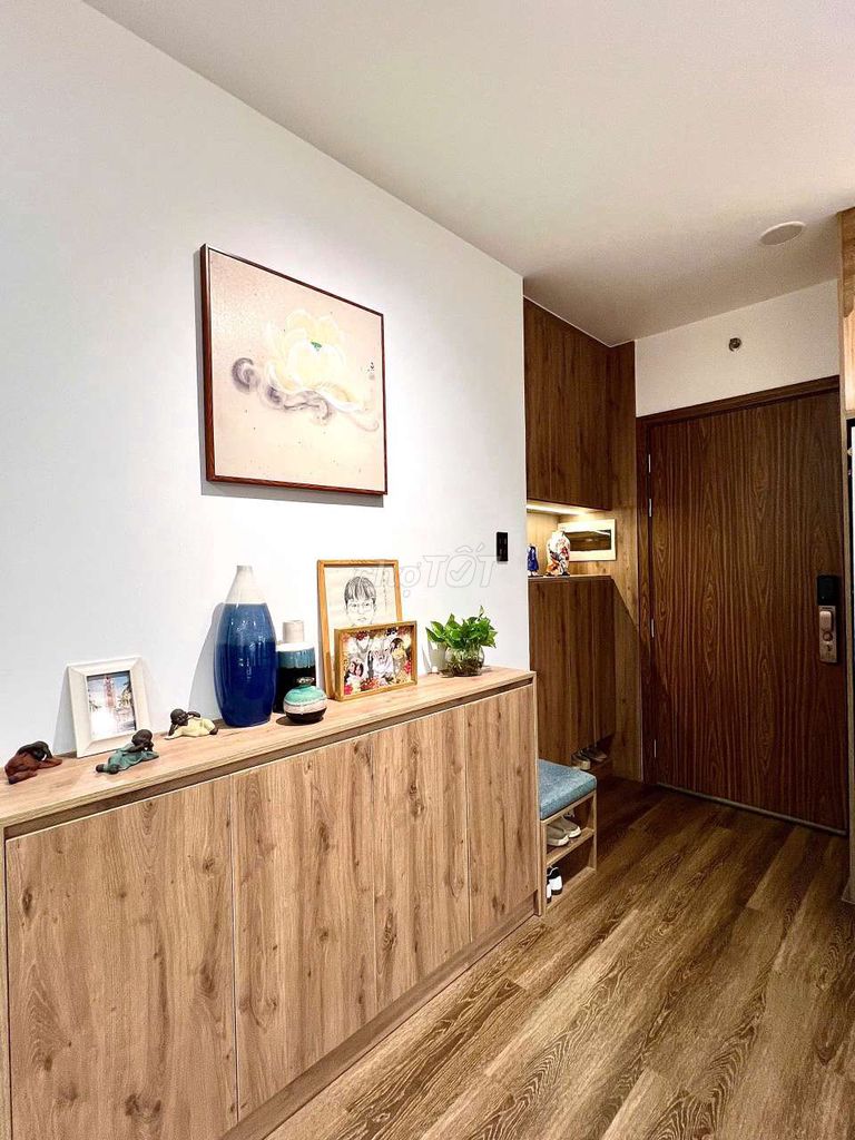 Rent The Western Capital-three bedrooms, two 187 7th and 13 million a month