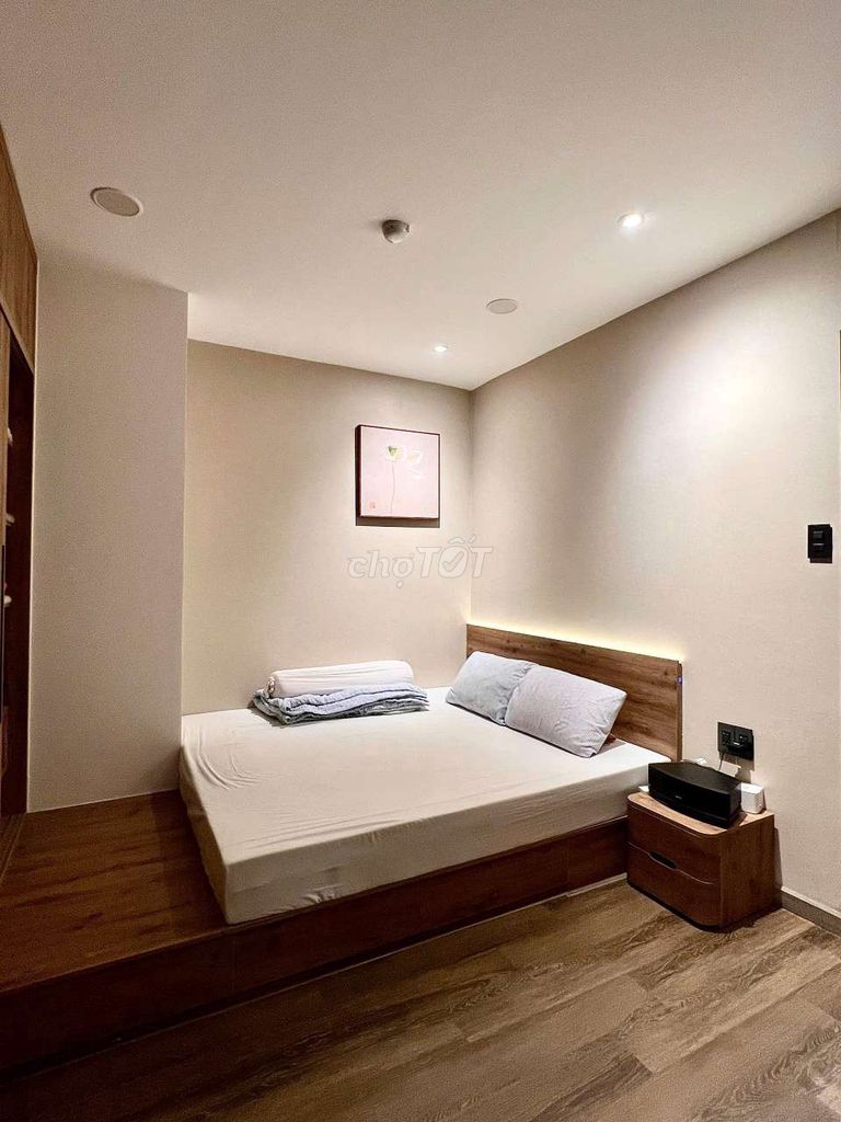 Rent The Western Capital-three bedrooms, two 187 7th and 13 million a month