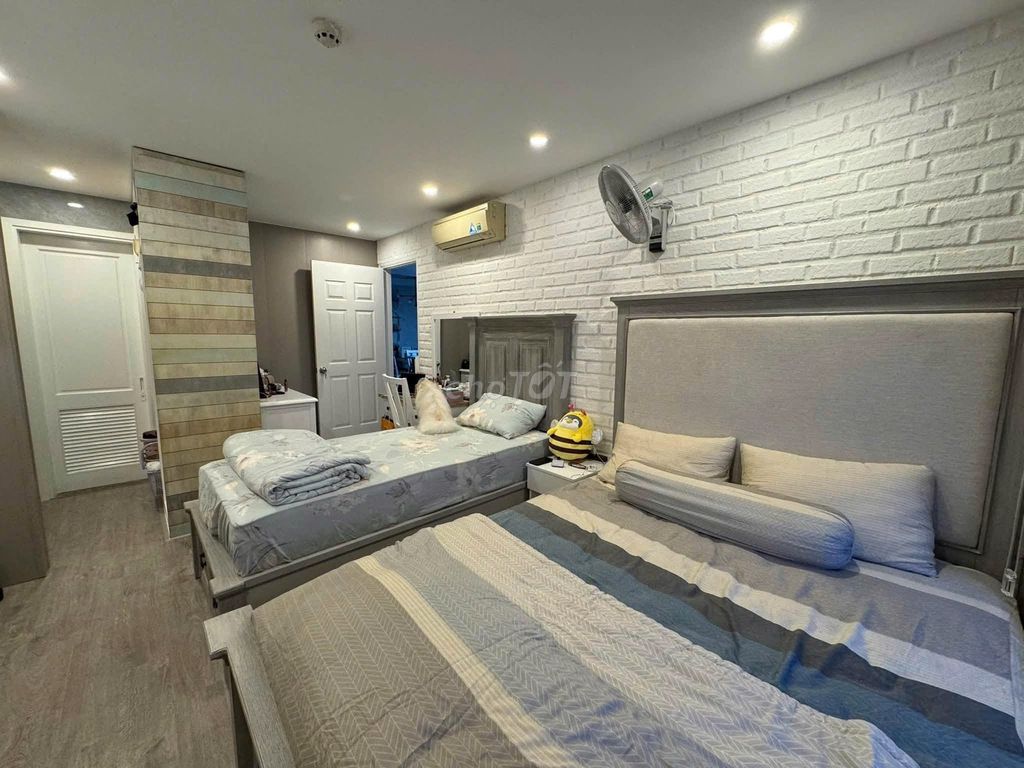 Xi Grand Court-0-010 Corner 2 Company 3 bedroom 98 m2 full interior $250 million a month