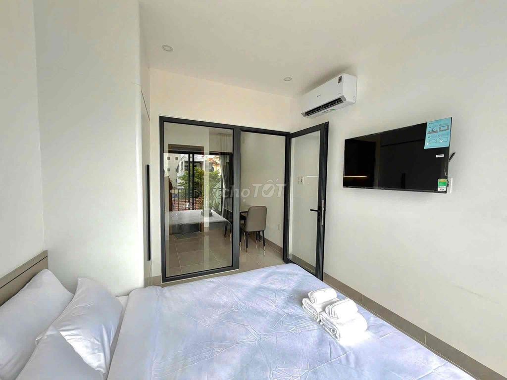 renting the balcony flat full of furniture near the city market - metro county 1
