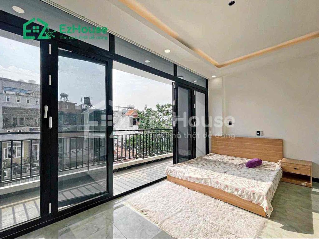 Rent a new super-spot new balcony studio-- 1-3-026.