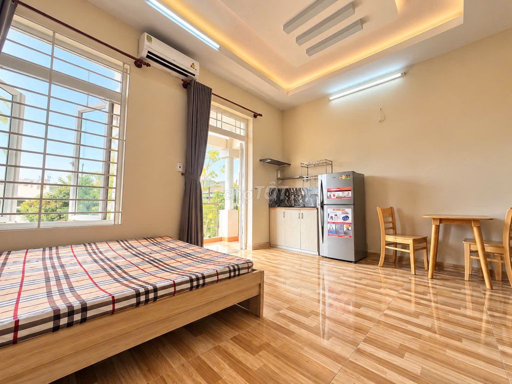Bactol Room is Bình Thạnh.