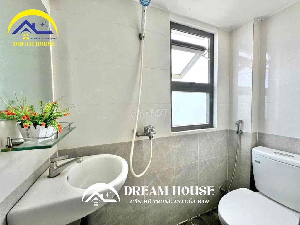 unguarded lodge room - full interior - near aeon tp - heavy