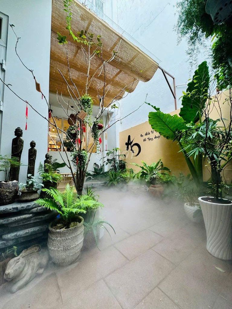 Rent 32/28 Đặng Văn Ngữ, qpn minus 10 M, yard, 30 million.