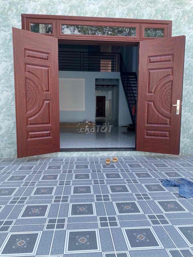 Rent Lã Xuân Oai 3 bedrooms. Two toilets ready. New house hot water.