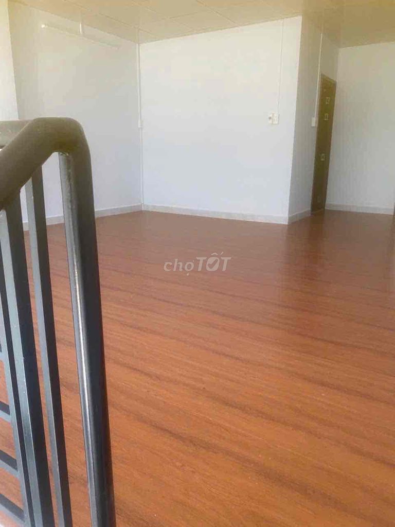 Rent Lã Xuân Oai 3 bedrooms. Two toilets ready. New house hot water.