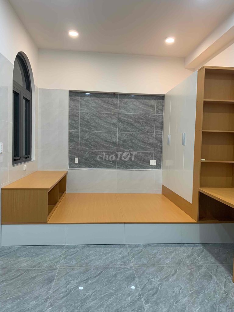 New entry: Full interior