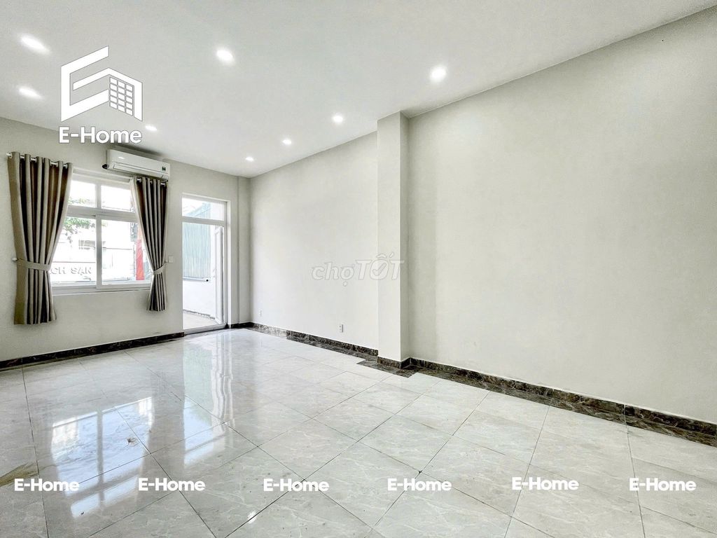 Public studio 40 meters2 at Hoàng Hoa Thám, Tân Bình