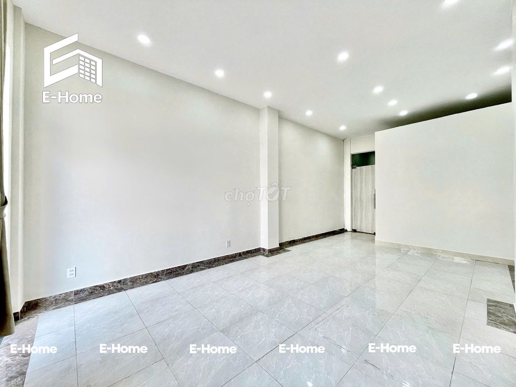 Public studio 40 meters2 at Hoàng Hoa Thám, Tân Bình