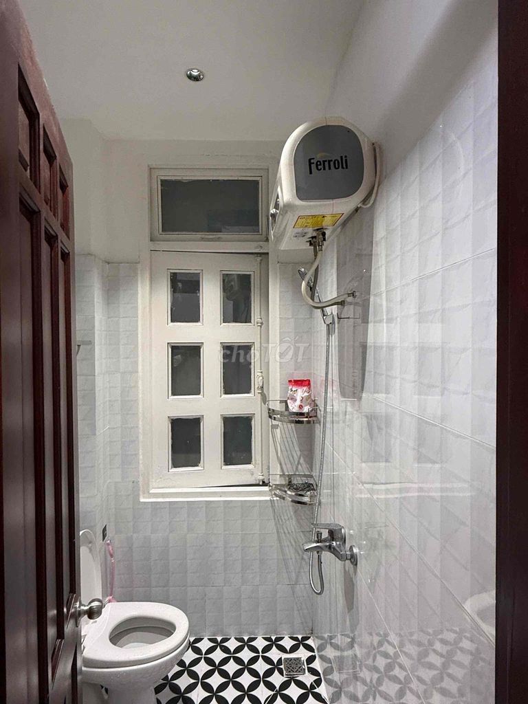Room for Rent at Bà Lê Chân Tân Định District 1 near the Bridge, Mrs. Sun