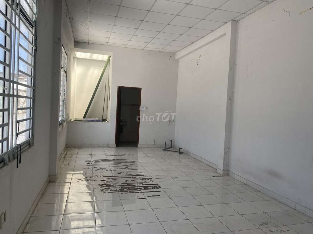 House 1 level 400 m - ql22, near the lead market, Xuân Thới Đông Hóc Môn