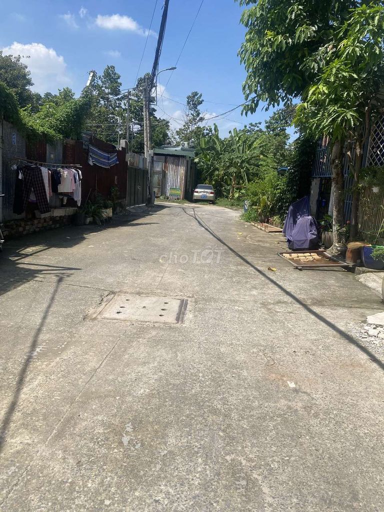 House 1 level 400 m - ql22, near the lead market, Xuân Thới Đông Hóc Môn
