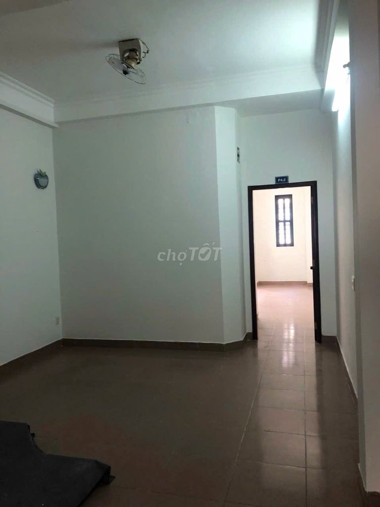 Rent a home. 1 Vĩnh Viễn District 10 4 X22 M Air Star 2 floors at 50 million.