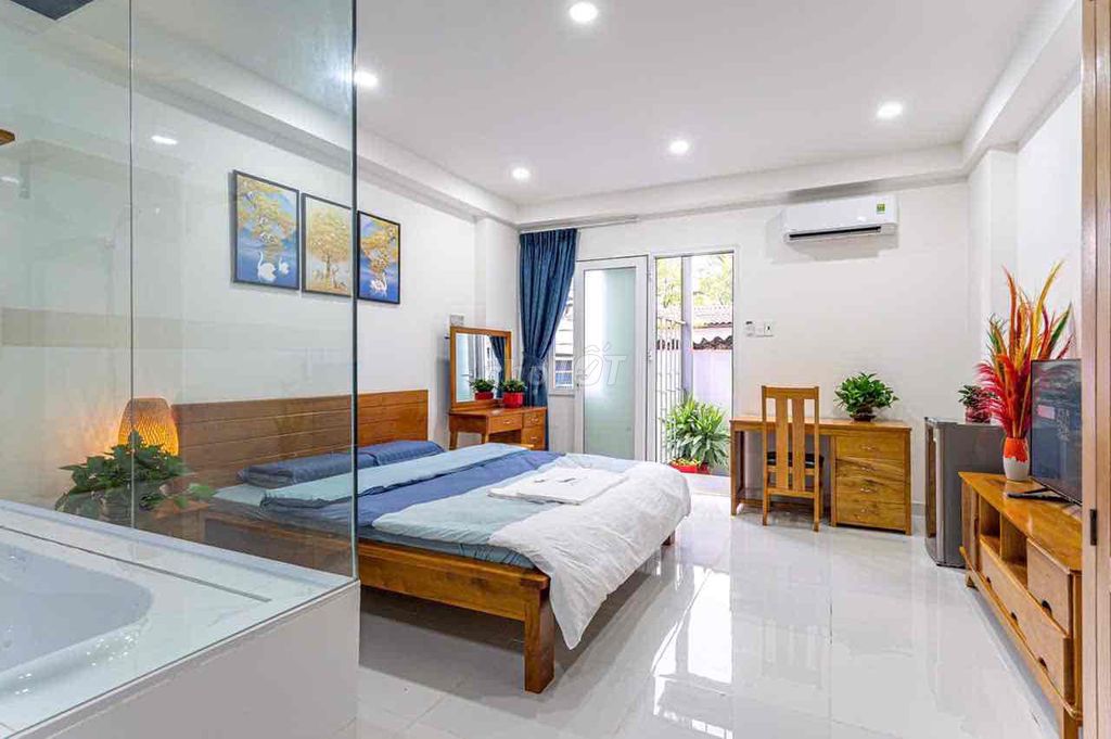 Room one full bedroom Ký Con district 1 near the camette bridge