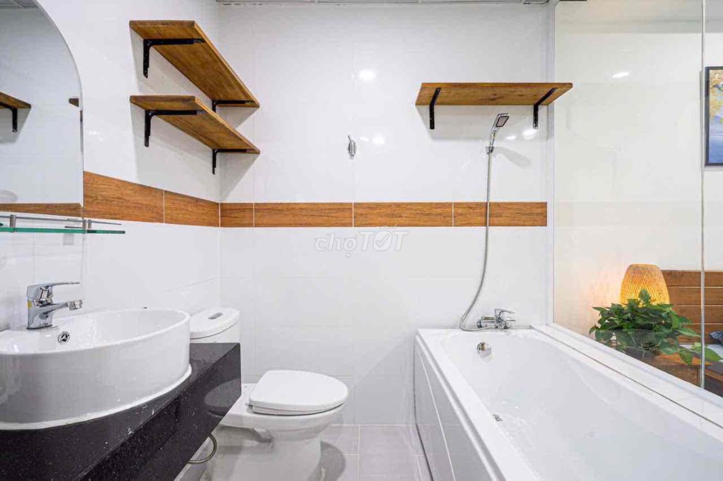 Room one full bedroom Ký Con district 1 near the camette bridge