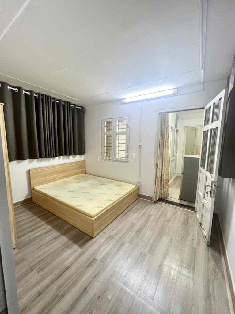 Two bedrooms. 40 meters. Nguyễn Hồng Đào Tân Bình!