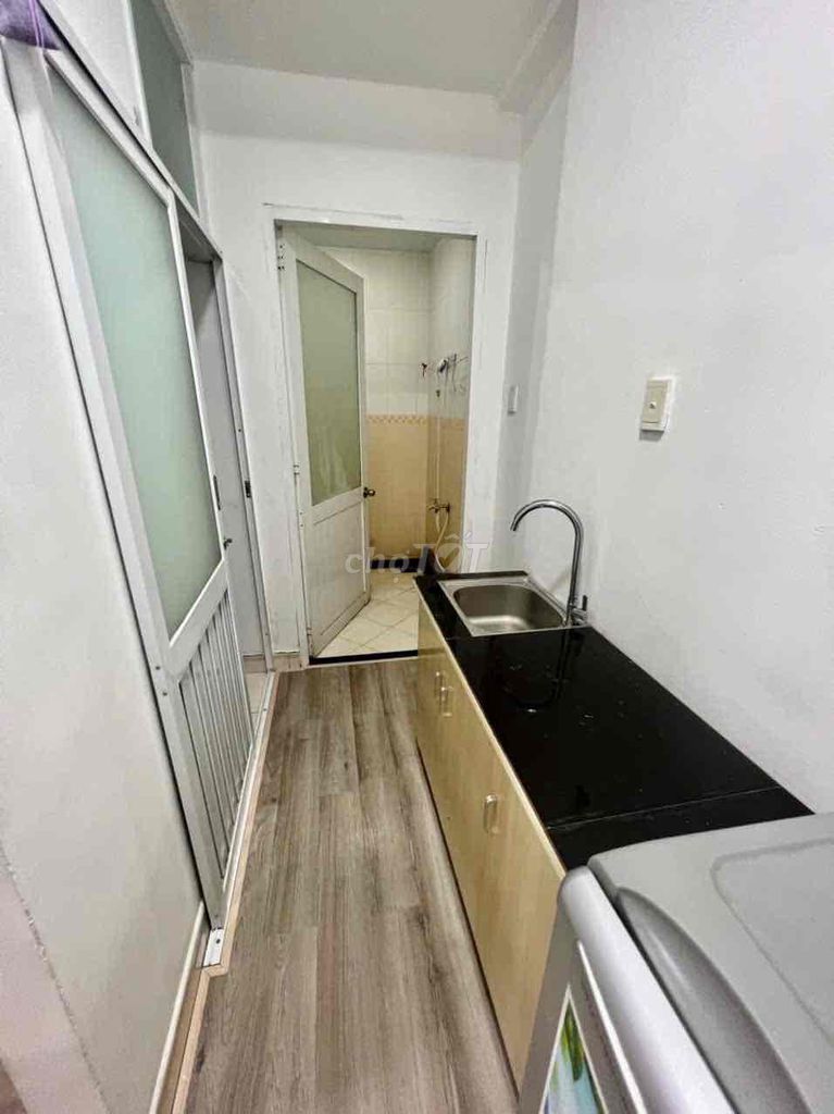 Two bedrooms. 40 meters. Nguyễn Hồng Đào Tân Bình!