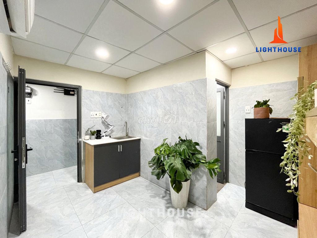 The Dương Quảng Hàm low-cost studio is full of comfort - elevators