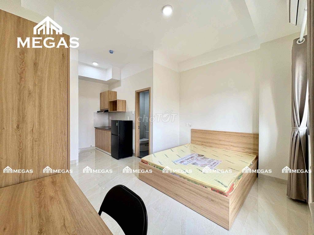 Rent the apartment full-priced furniture to District 1.