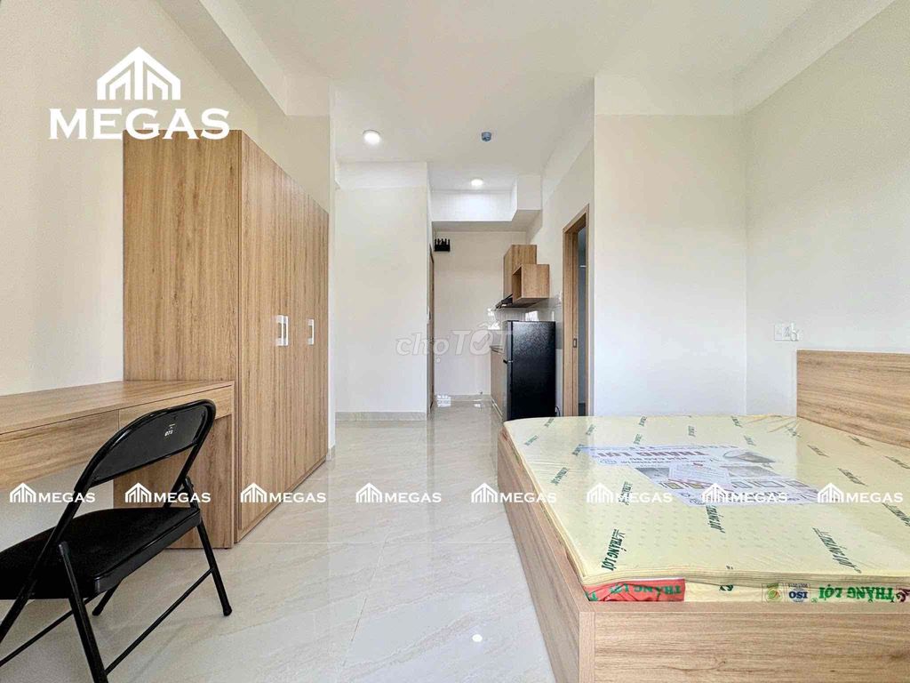 Rent the apartment full-priced furniture to District 1.