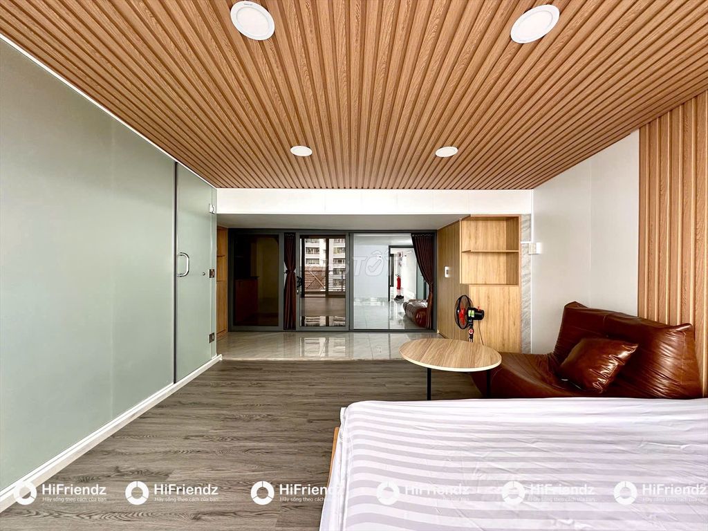 The entire open balcony furniture is An Phú District 2.