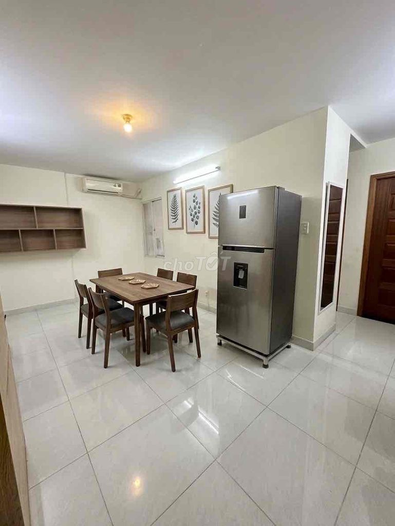 Two bedrooms with interiors, 10 million, Bông Sao apartments.